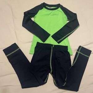 Kids Long Sleeve Thermal Underwear Activewear Set Size XS - dark blue & green